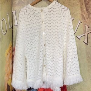 Vintage white poncho with fringe & arm holes